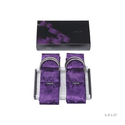 BOA Pleasure Ties box