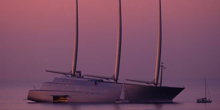 is celebrity yachting real