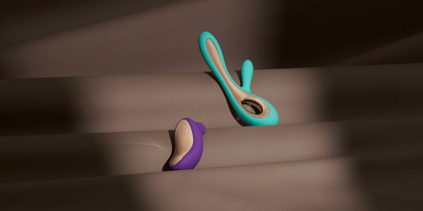 sex toy reviewers Sex Toys Reviews's Gif on X