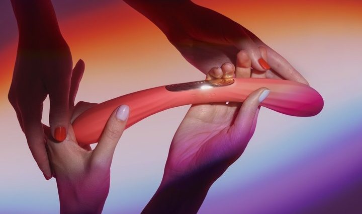 boomerang lelo lesbian sex toy