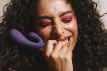 lelo ina thrust vibrator