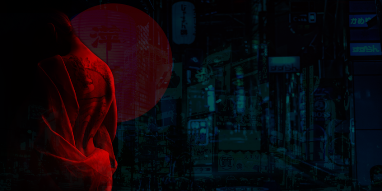 Mujer con tatuaje en la espalda envuelta en tela roja en una calle nocturna de Tokio con estética neón japonesa