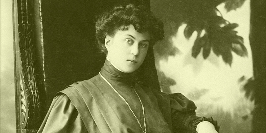 Retrato de Aleksandra Kolontái, revolucionaria rusa y pionera del feminismo y la libertad sexual