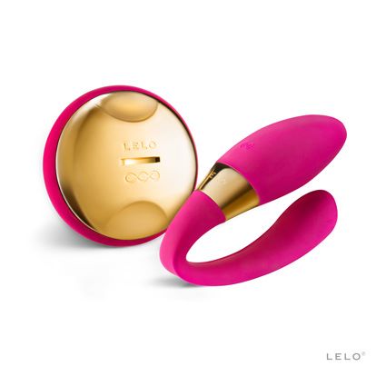 TIANI 24K de LELO en color rosa con detalles en oro y mando remoto para parejas