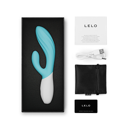 Contenido de la caja del vibrador rabbit LELO INA Twist con funda, cable USB y accesorios originales