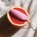 Come i sex toy aiutano con la secchezza vaginale